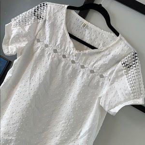 White pearl vintage blouse